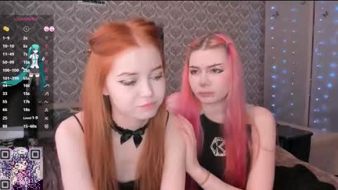 Tori and Asuna online show from 16, 3, 2026