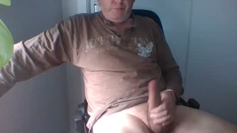Snapshot of hand_ball_32 chatting on 20, 7, 2026 hand_ball_32 online show from 20, 7, 2026