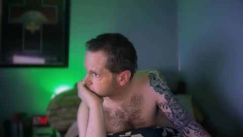 Snapshot of hand_banana_420 chatting on 13, 4, 2026 hand_banana_420 online show from 13, 4, 2026