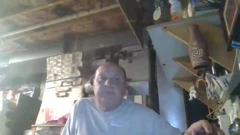 Snapshot of handiemanhere chatting on 3, 5, 2026 naked man online show from 3, 5, 2026