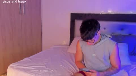 handsome_boys69 online show from 24, 4, 2026
