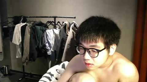 Snapshot of handsome_mannn chatting on 27, 2, 2025 handsome_mannn online show from 27, 2, 2025
