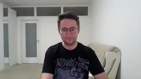 Snapshot of handsome_sasha chatting on 30, 11, 2025 Sasha online show from 30, 11, 2025