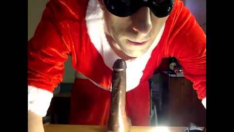 Snapshot of handsomealfie chatting on 8, 12, 2024 HandsomeAlfie online show from 8, 12, 2024