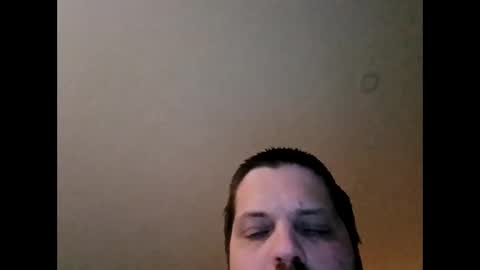 Snapshot of handsomedaddy198923 chatting on 9, 10, 2025 handsomedaddy198923 online show from 9, 10, 2025