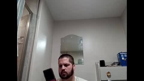 Snapshot of handsomedaddy198924 chatting on 20, 4, 2026 Handsomedaddy198923 online show from 20, 4, 2026