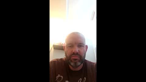 handsomejoe334 online show from 4, 12, 2025