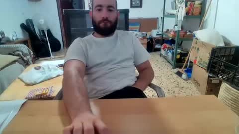 Snapshot of handyboy991 chatting on 4, 8, 2026 handyboy991 online show from 4, 8, 2026