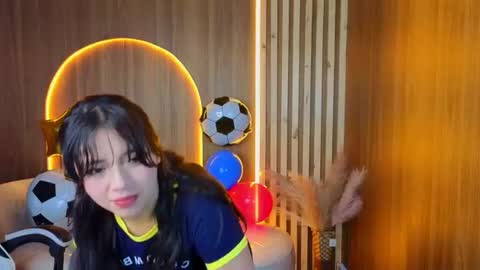 Snapshot of hani_amber_tx chatting on 3, 7, 2026 Follow me.. Live 730 to 1400 online show from 3, 7, 2026