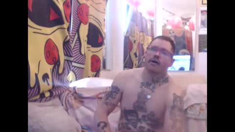 Snapshot of hankrams chatting on 25, 3, 2026 hank rams online show from 25, 3, 2026