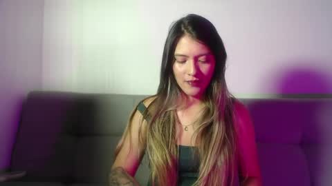 Snapshot of hanna__jones7 chatting on 11, 4, 2026 Hanna online show from 11, 4, 2026