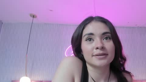 Snapshot of hanna_bastian_vc chatting on 9, 10, 2025 hanna_bastian_vc online show from 9, 10, 2025