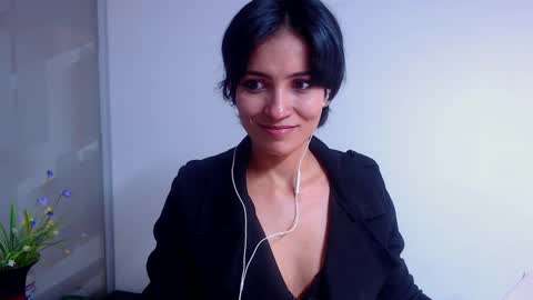 Sara online show from 26, 2, 2025