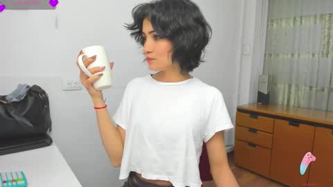 Sara online show from 17, 9, 2025