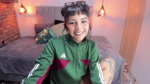 Hanna clark online show from 20, 5, 2026