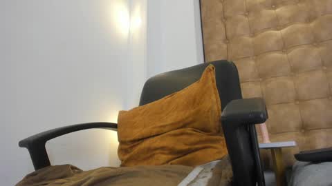 Snapshot of hanna_jadidi chatting on 27, 1, 2025 Hanna online show from 27, 1, 2025