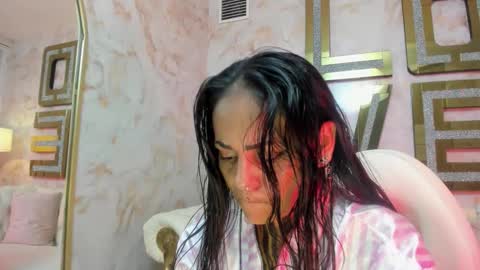 EVA online show from 21, 12, 2025