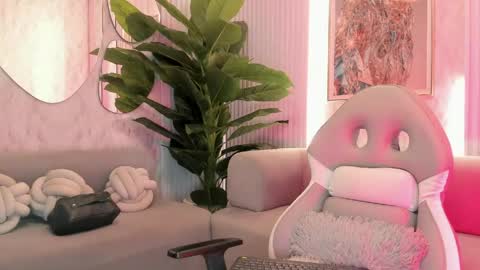 EVA online show from 28, 2, 2026