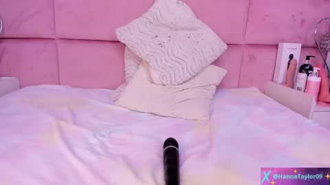 Snapshot of hanna_taylorr chatting on 27, 3, 2026 Hanna online show from 27, 3, 2026