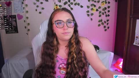 Snapshot of hanna_tm chatting on 11, 4, 2026 Hanna online show from 11, 4, 2026