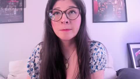 Snapshot of hannaasweet chatting on 24, 3, 2026 Hannaa online show from 24, 3, 2026