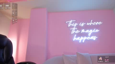  Hanna Connor  online show from 16, 2, 2025