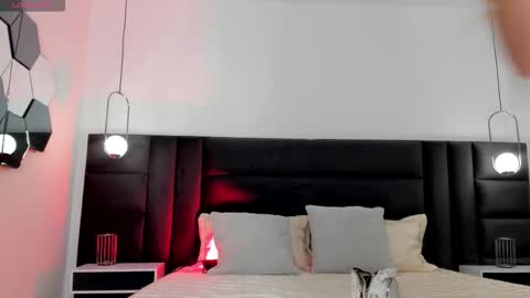  Hanna Connor  online show from 21, 11, 2025