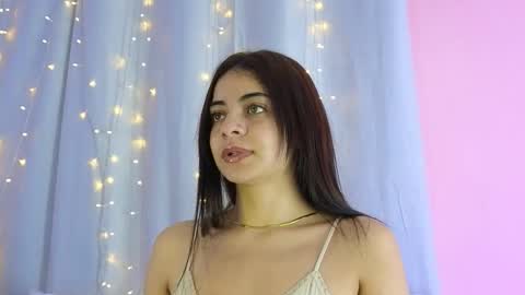 Snapshot of hannacruzsj chatting on 10, 10, 2025 hannacruzsj online show from 10, 10, 2025