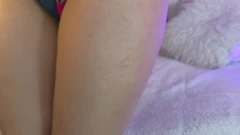 Snapshot of hannacruzsj chatting on 26, 11, 2025 hannacruzsj online show from 26, 11, 2025