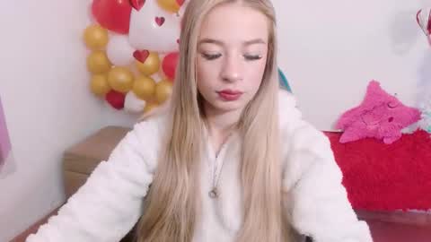 Hannah 027 online show from 15, 9, 2025