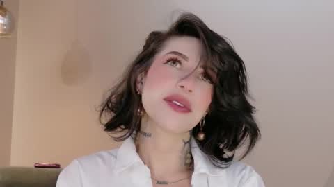 Hannah  online show from 31, 3, 2026