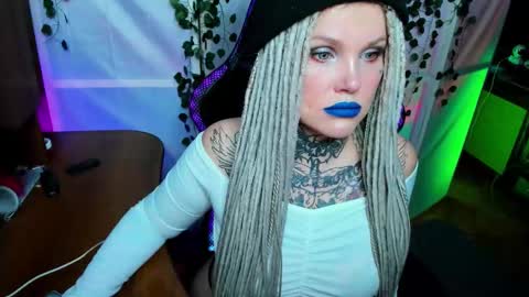 Hannah online show from 21, 11, 2025