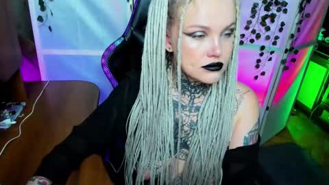 Hannah online show from 2, 12, 2025