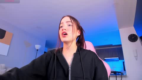 Snapshot of hannah_xoxo_ chatting on 19, 1, 2025 Hannah online show from 19, 1, 2025