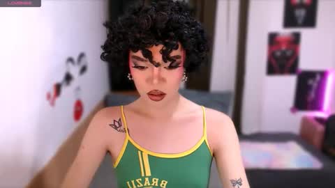 Snapshot of hannahforyou chatting on 10, 4, 2026 HANNAH online show from 10, 4, 2026