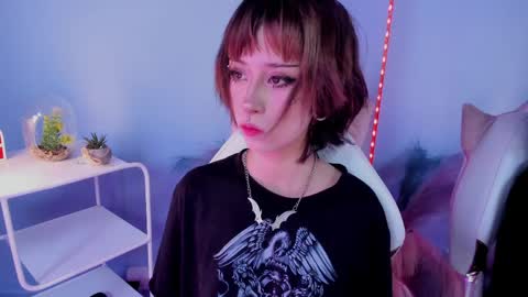 Snapshot of hannahpage chatting on 20, 4, 2026 Hannah online show from 20, 4, 2026