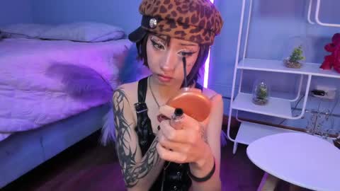 Snapshot of hannahpage chatting on 24, 4, 2026 Hannah online show from 24, 4, 2026