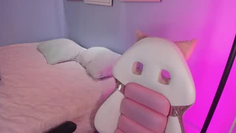 Snapshot of hannahpage chatting on 30, 4, 2026 Hannah online show from 30, 4, 2026