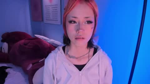 Snapshot of hannahpage chatting on 22, 5, 2026 Hannah online show from 22, 5, 2026