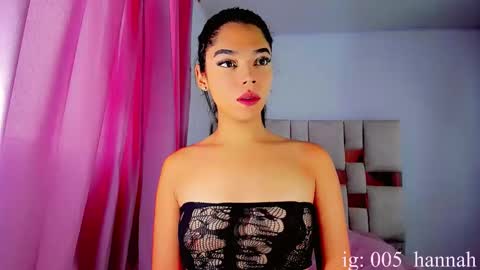 hannahsmit_ online show from 14, 9, 2025