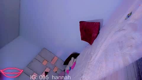 hannahsmit_ online show from 15, 12, 2025