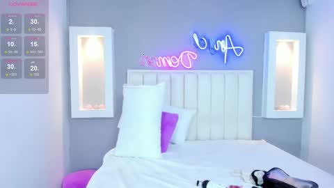 Snapshot of hannapaola chatting on 23, 2, 2025 HannaPaola online show from 23, 2, 2025