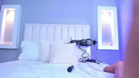 Snapshot of hannapaola chatting on 22, 10, 2025 HannaPaola online show from 22, 10, 2025