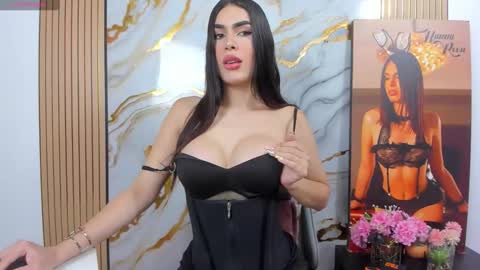 Snapshot of hannaroosseee chatting on 22, 4, 2026 hannaroosseee online show from 22, 4, 2026