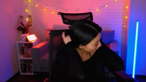 hannarosie online show from 11, 11, 2025