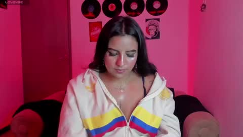 Snapshot of hannasofia chatting on 3, 7, 2026 sofia online show from 3, 7, 2026