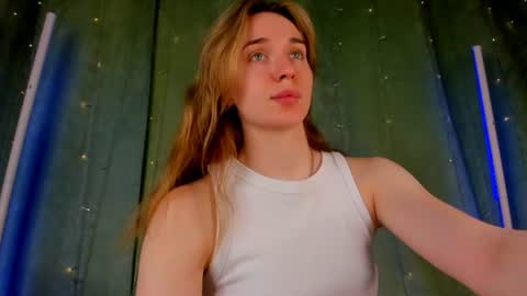 Snapshot of hannavanilla chatting on 12, 6, 2026 Hannavanilla online show from 12, 6, 2026