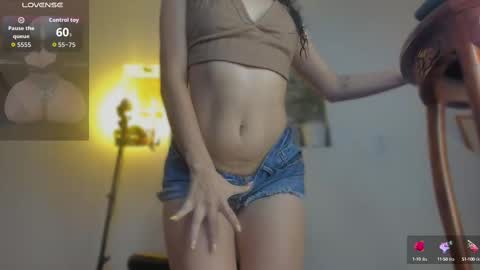 Snapshot of hanny__bunny chatting on 17, 9, 2025 HANNY online show from 17, 9, 2025