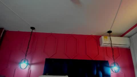 Snapshot of hanny_bliss chatting on 20, 5, 2026 Hanny online show from 20, 5, 2026