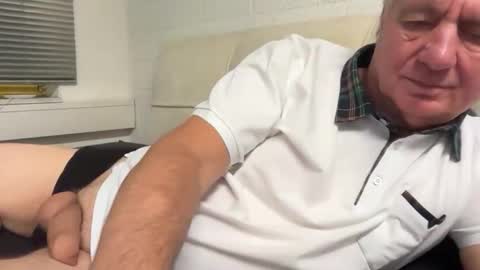 Snapshot of hans66760 chatting on 23, 10, 2025 hans66760 online show from 23, 10, 2025
